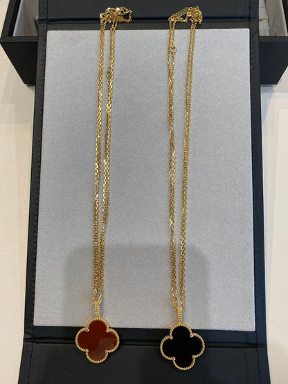 [⭐Hesperis Jewelry]CLOVER 25MM NECKLACE GOLD CARNELIAN