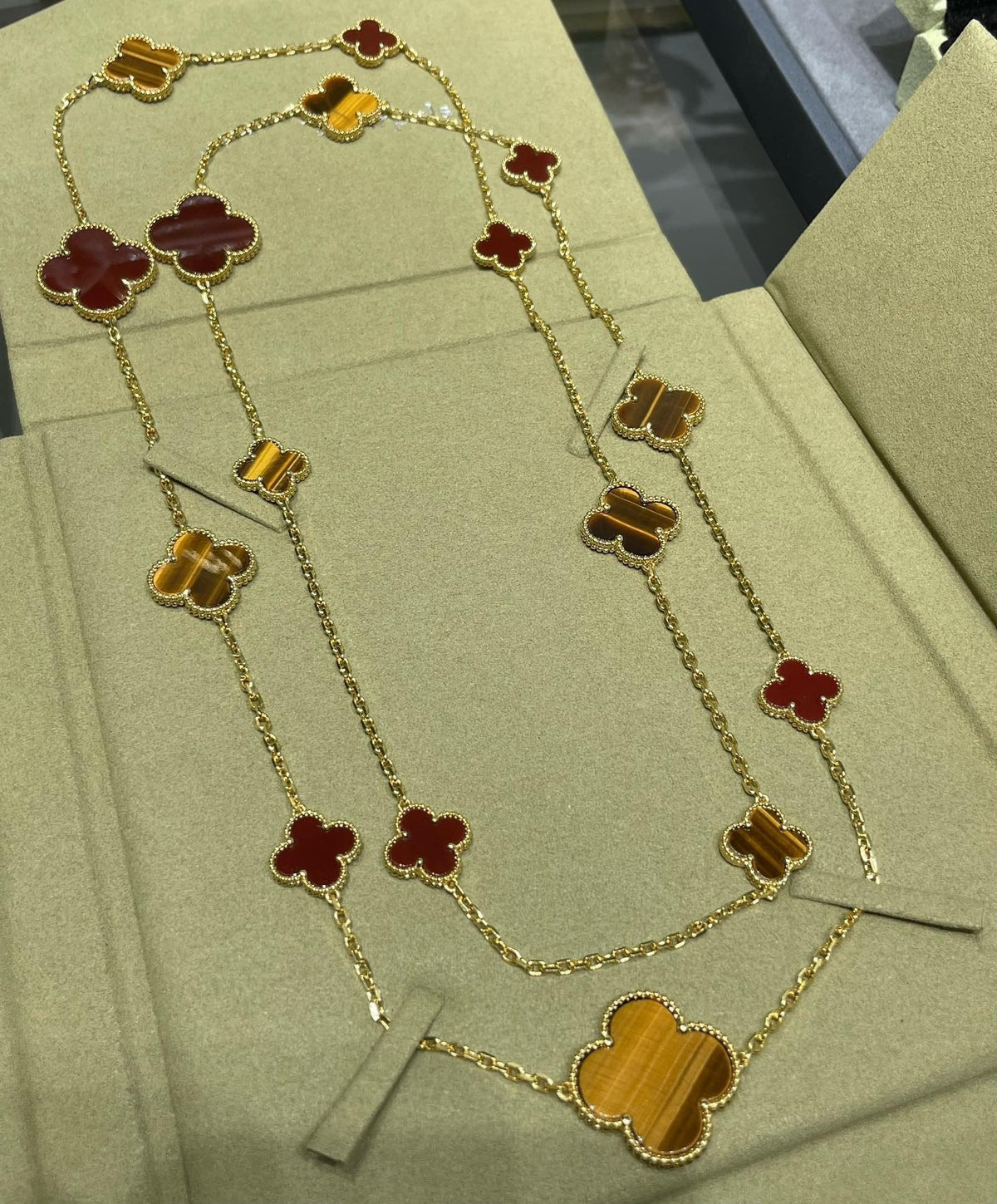 [⭐Hesperis Jewelry]CLOVER 16 MOTIF CARNELIAN TIGER EYE ROSE GOLD NECKLACE