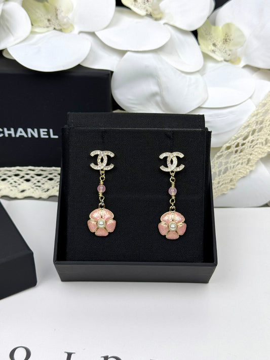[⭐Hesperis Jewelry]26C Pink Camellia Enamel Pendant with Double C Earrings