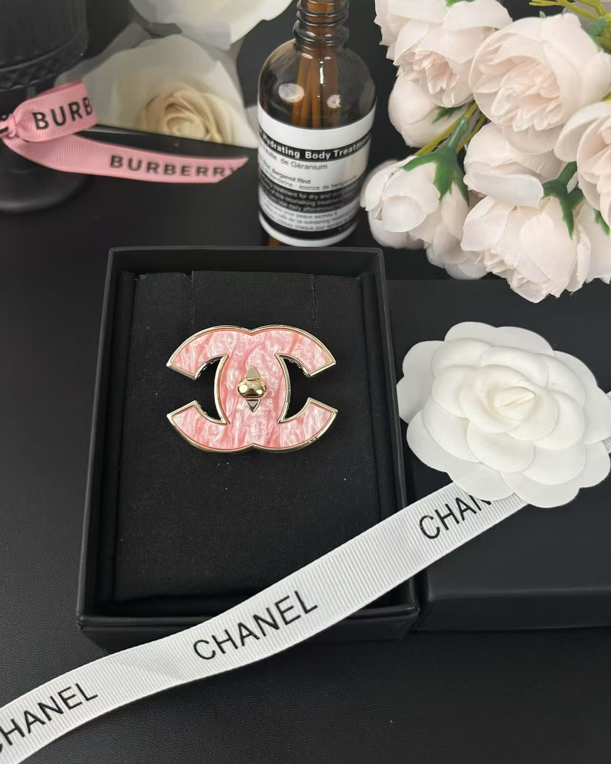 [⭐Hesperis Jewelry]Pink Resin Classic Brooch 5cm