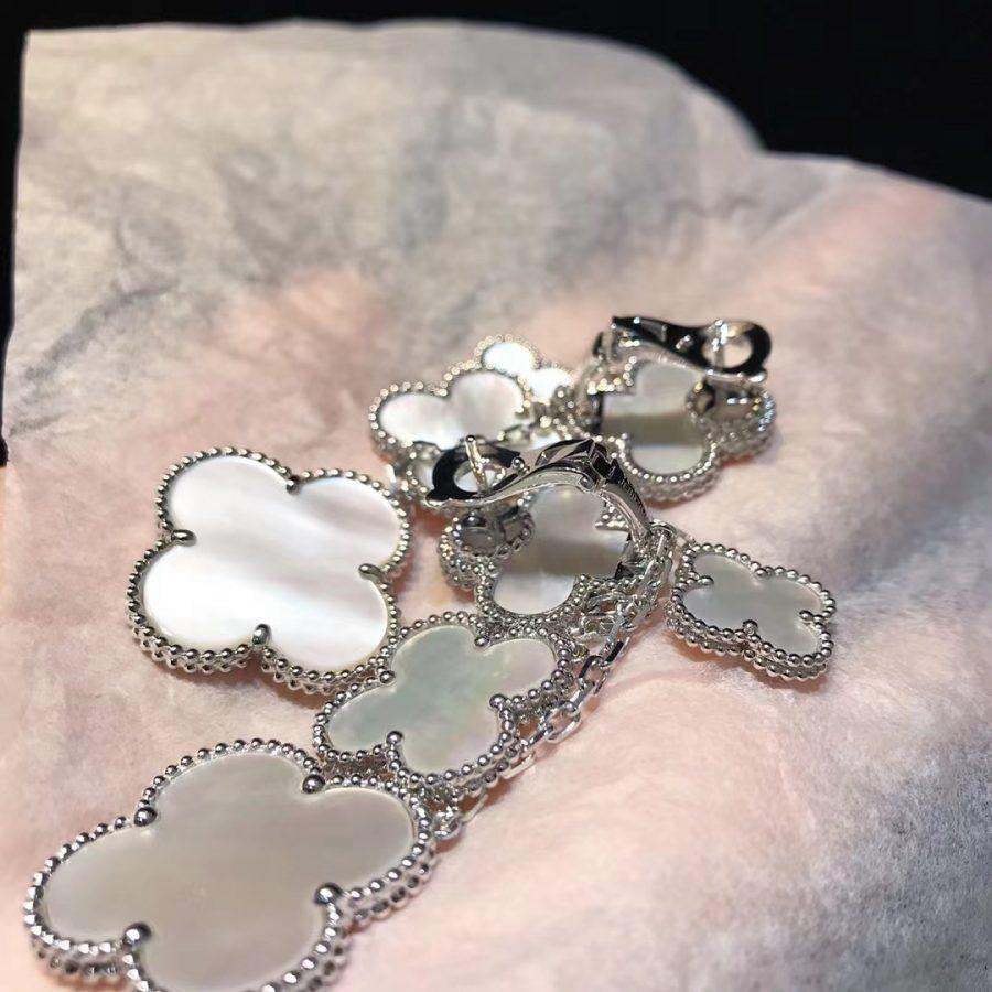 [⭐Hesperis Jewelry]CLOVER EARRINGS WHITE MOP 4 MOTIFS SILVER